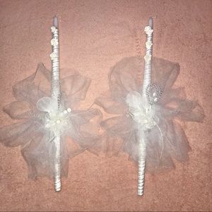 2 White Bridal candles decorated by hand (20 inch)
